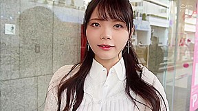 ドMっ子がナンパで！イラマチオ＆立ちバックでアヘるえちえちSEX